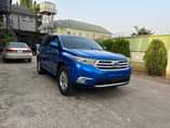A picture of SUPER CLEAN 2008 TOYOTA HIGHLANDER PRICE IS 5 7M OWNER