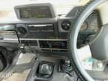 A picture of TOYOTA LANDCRUISER manual