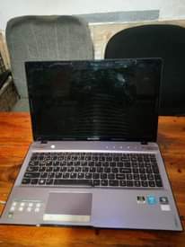 A picture of LENOVO Z570 HDD320 RAM6 GHZ 2.2 CORE i7