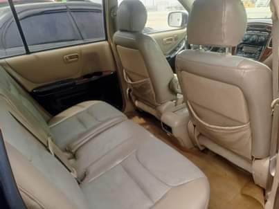 A picture of Toyota Highlander 2004
