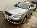 A picture of Kia rio 2005 model