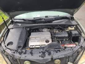A picture of 2004 SUV Lexus Lexus Rx330
