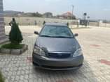 A picture of AS E DEY HOT Sparkling clean 2006 model sharp Toyota