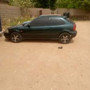 A picture of Honda Civic hatchback Manual transmission Clean and great nothing to