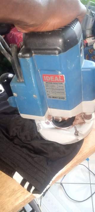 A picture of Router machine