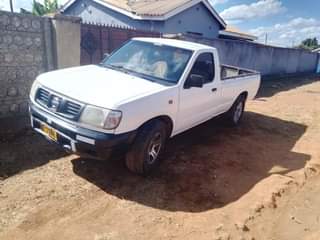 used nissan hardbody