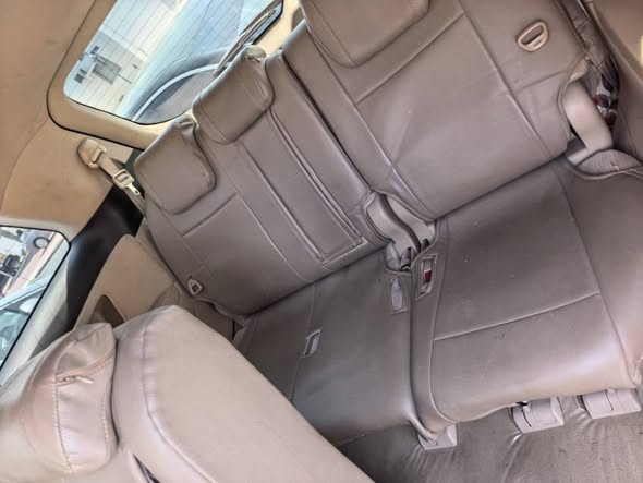 A picture of Toyota Previa