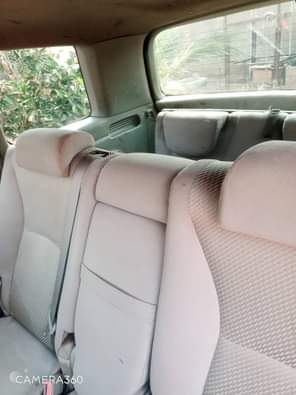 A picture of 2004 model 3 seater untempered engine gear and AC and