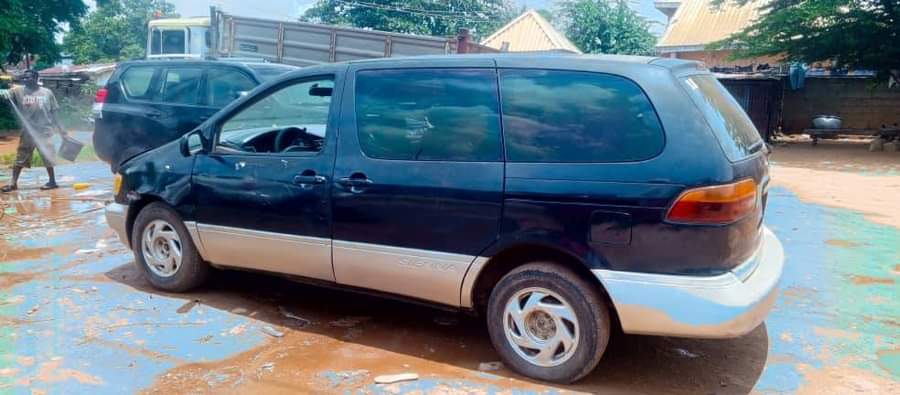 A picture of TOYOTA SIENNA FIRSTBODY Dm or Call 07063306085 Price 1 6m