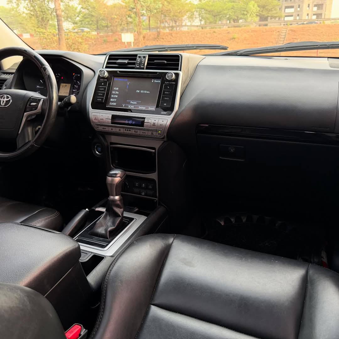 A picture of TOYOTA LAND CRUISER PRADO 2020 MODEL