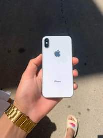 A picture of IPHONE X