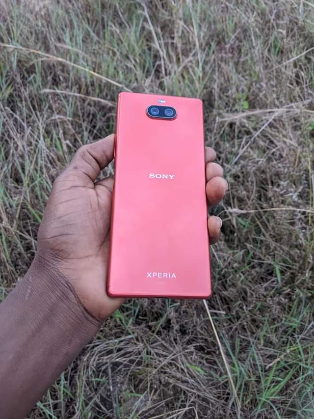 A picture of Sony 8 gb64 ram4 net4g 0686820249