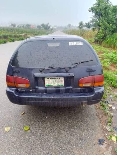 A picture of 1998 Toyota Camry 0000
