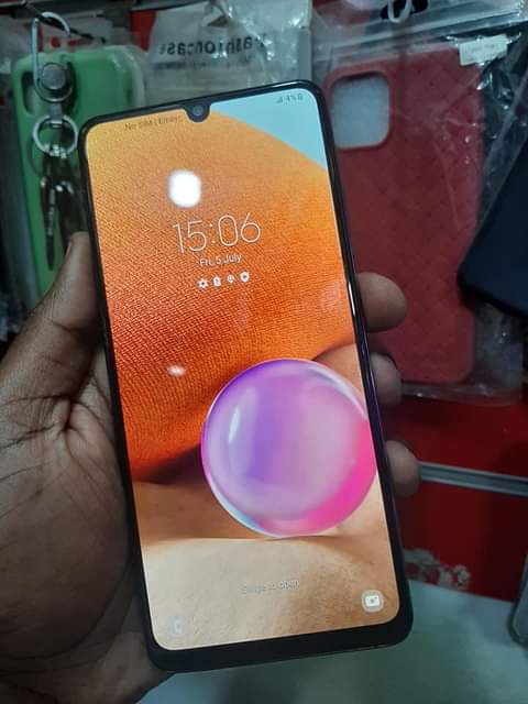A picture of Samsung A32