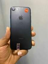 A picture of Jipatie iPhone 7 gb128 tsh 280 000 Kwacha 2268 kwa