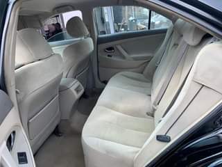 A picture of TOYOTA CAMRY 2007