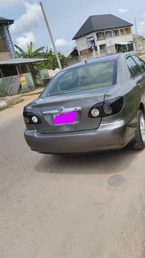 A picture of Dealers rush come Toyota corolla 2006 Engine is Good Ac