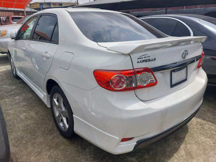 A picture of Corolla
