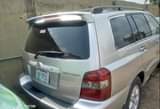 A picture of Toyota Highlander 04