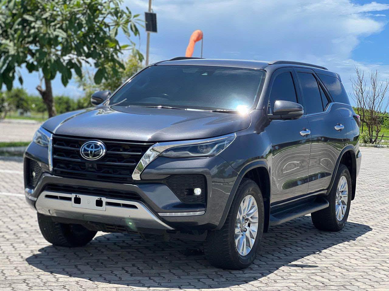 A picture of Fortuner new model 2022 kaliiii