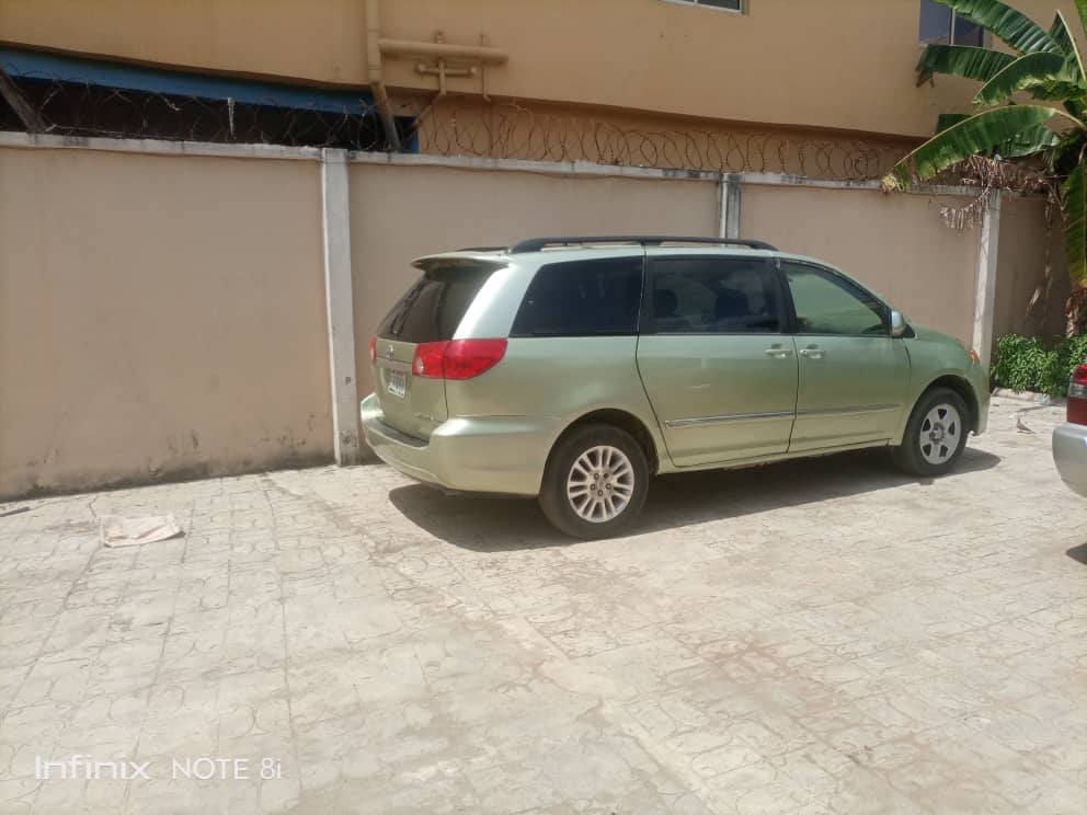 A picture of 3 6 settlement 250k location ijegun 0813 469 2226