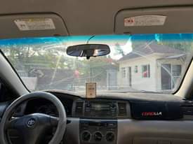 A picture of 2005 TOYOTA Corolla