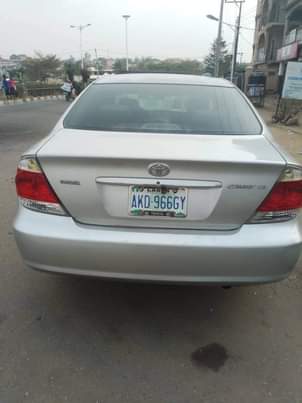 A picture of 2005 Toyota Camry big daddy Bh