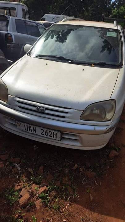 used toyota raum
