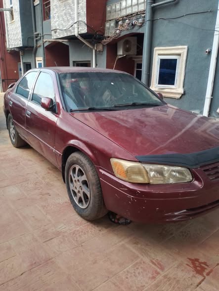 A picture of Toyota camry 2 2 tiny light 08036407690