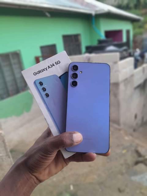 A picture of Samsung galaxy A34