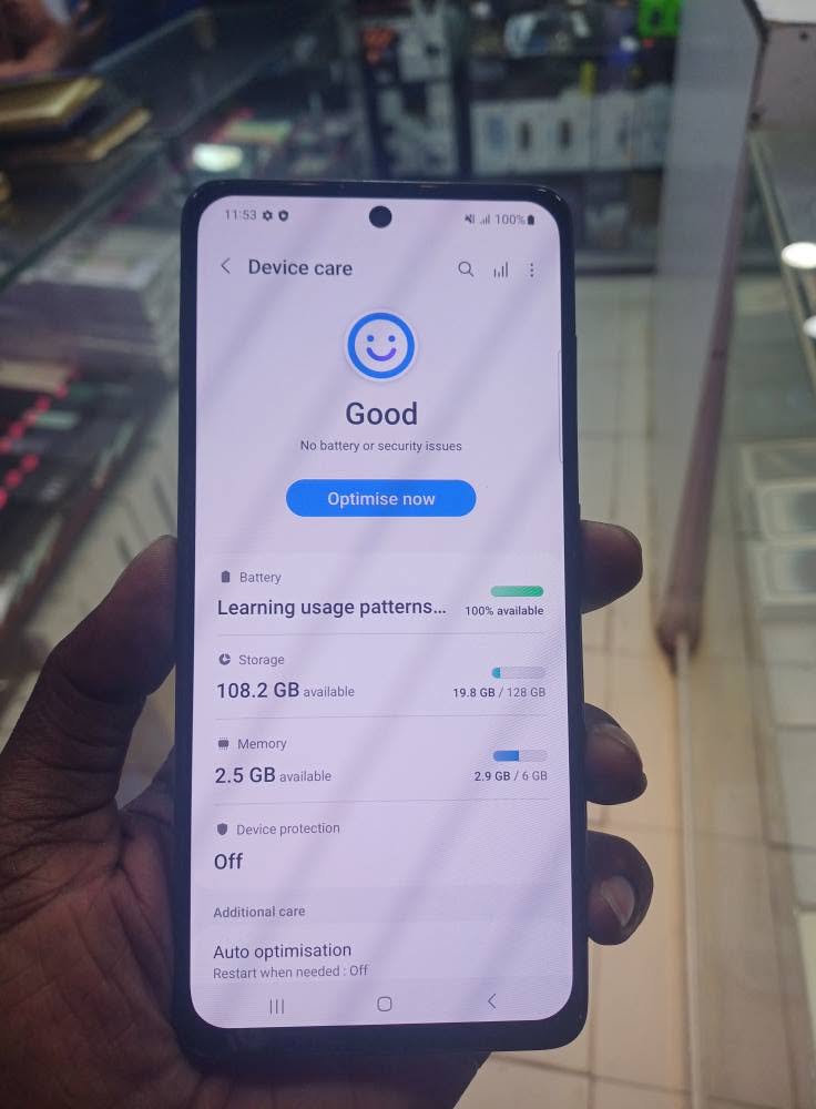A picture of Samsung galaxy A51 128gb Duos