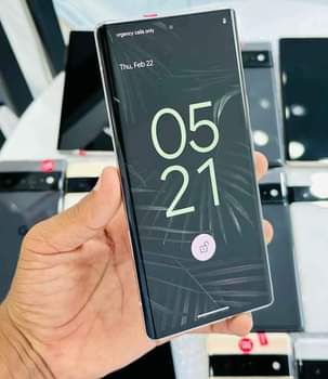 A picture of Google Pixel 6pro White White White
