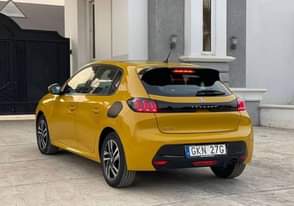 A picture of URGENT BUYERS ONLY CALL Mr Anthony 09063948959 CLEAN 2015 PEUGEOT