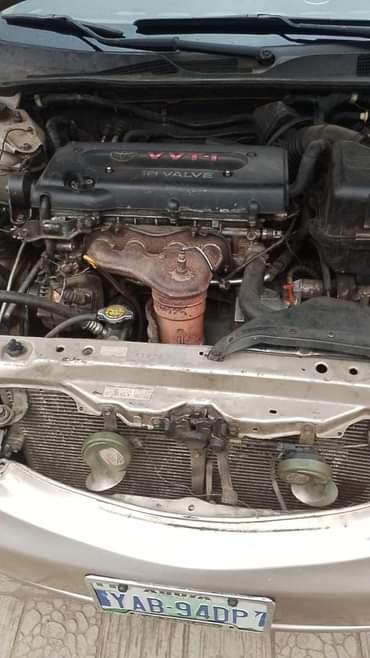 A picture of 2005 Toyota Camry Well maintained Absolutely Buy and drive Engine