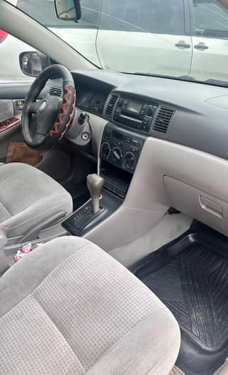 A picture of Toyota corolla 2006