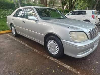 A picture of Toyota Crown 11M