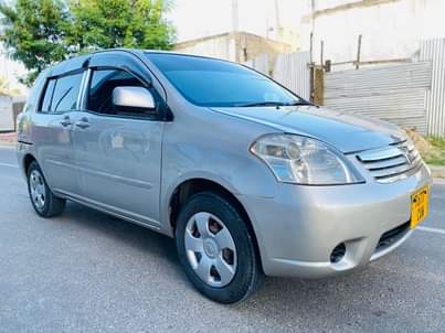 A picture of Toyota Raum