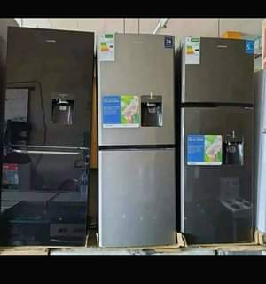 classifieds/fridges
