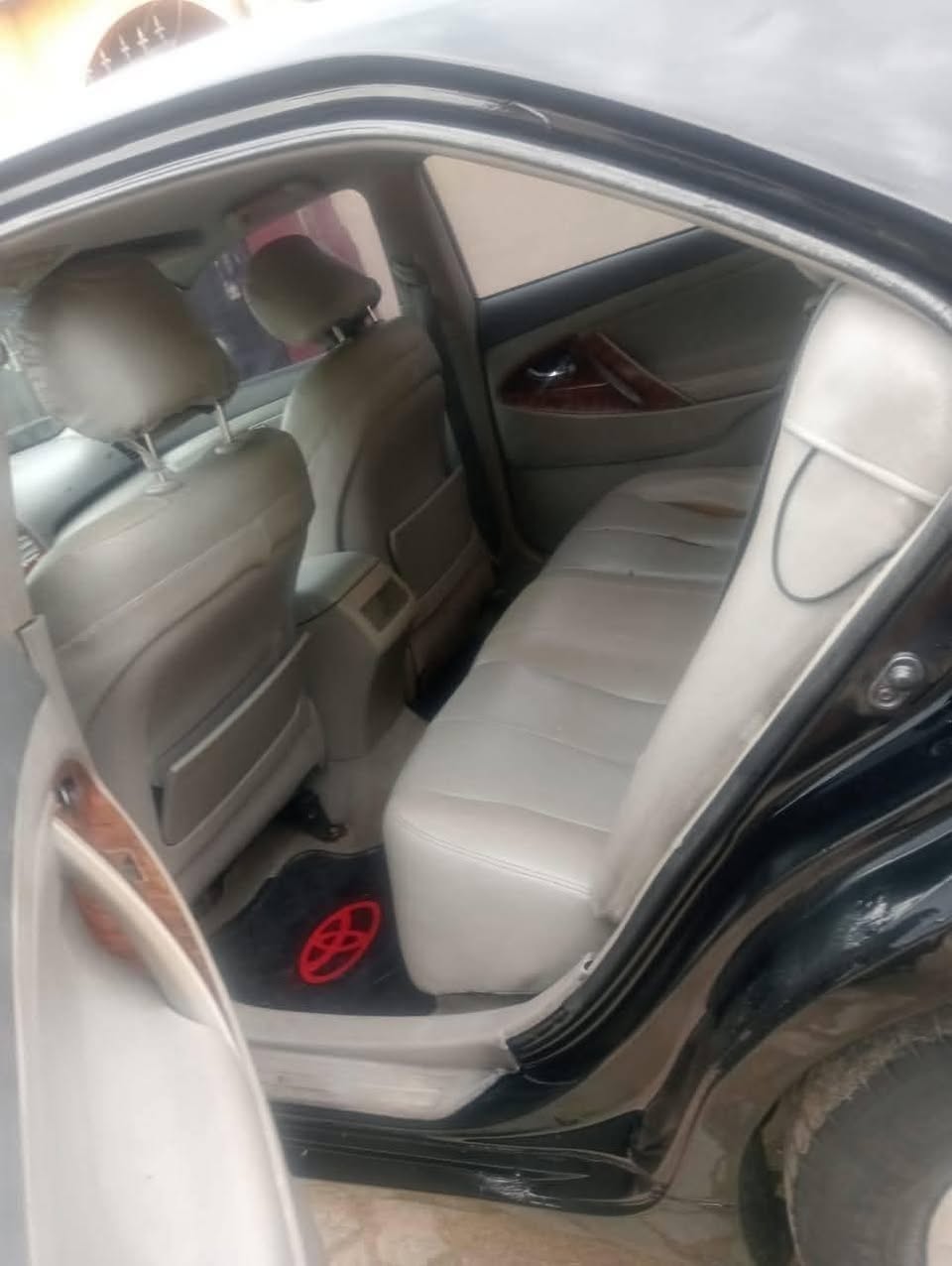 A picture of 2008 Toyota camry