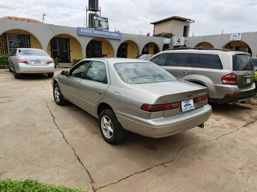 A picture of Toyota Camry Pencil Available for sale at Ibadan. Price 2.3M