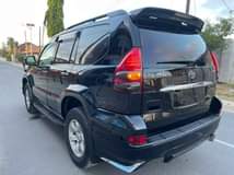 A picture of Price Bei32mil Call 0658056651 TOYOTA Prado Year 2006 Cc 2690
