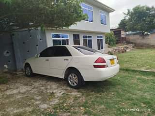 A picture of TOYOTA GRAND MARK II