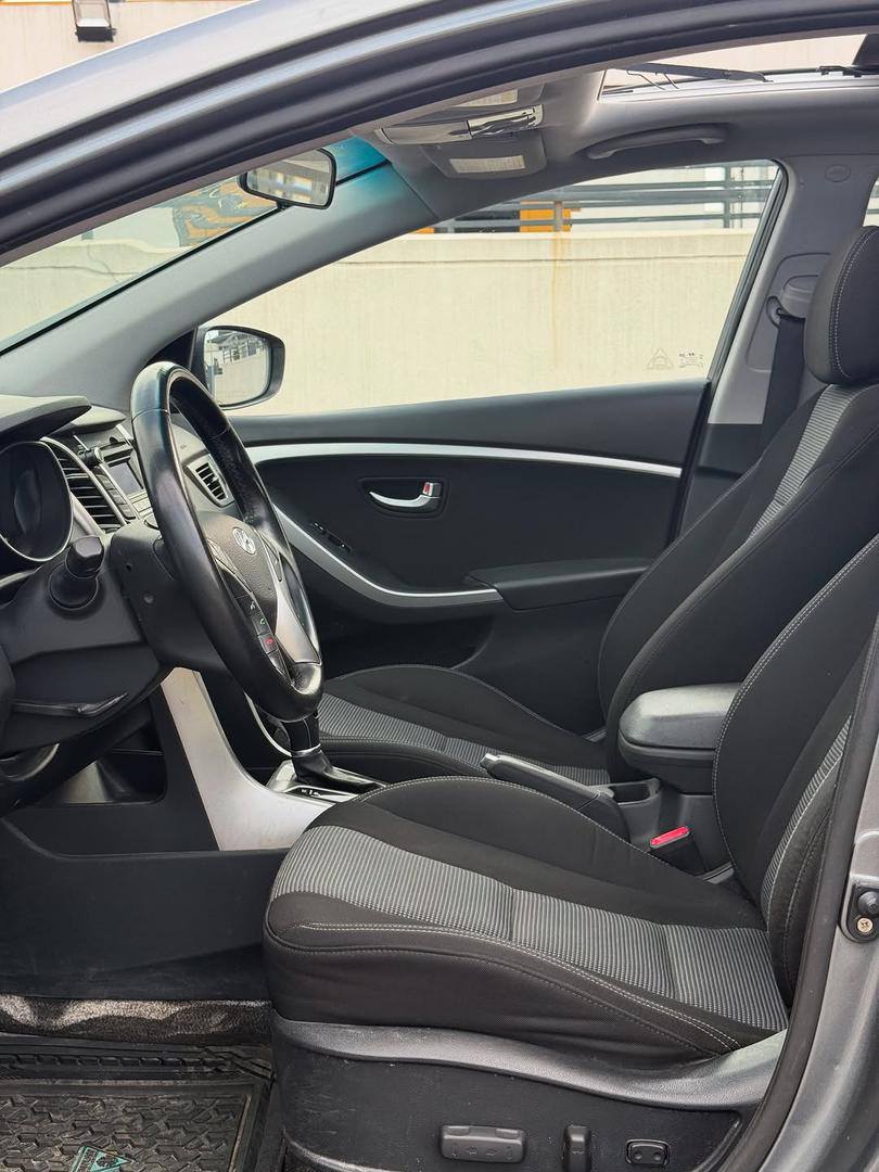 A picture of  FOR SALE FOREIGN USED HYUNDAI ELANTRA GT 2016