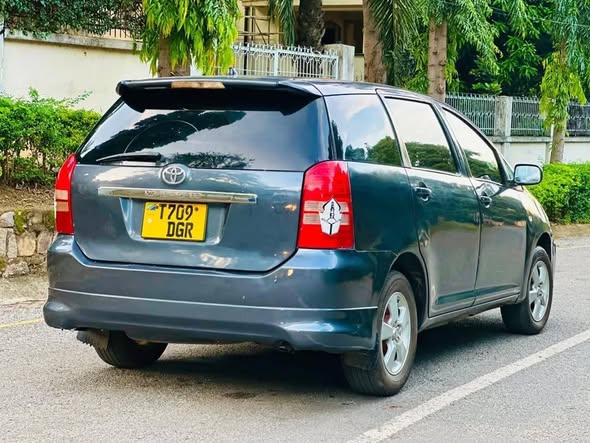 A picture of Toyota Wish