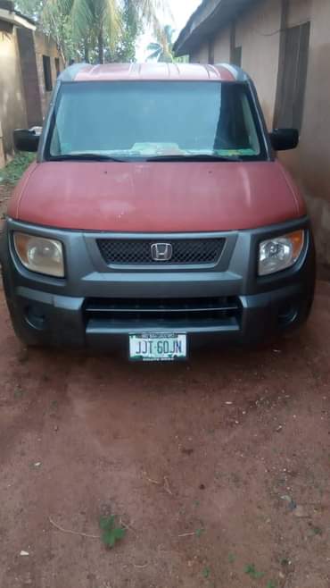 A picture of Very clean in nd out with cool 4plug engine nd