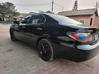 A picture of Lexus ES 330