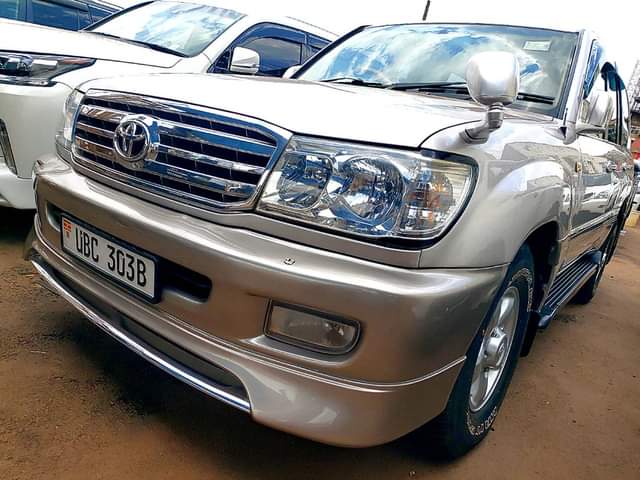 A picture of V8...Diesel Engine...Sunroofs...Call...0703273550