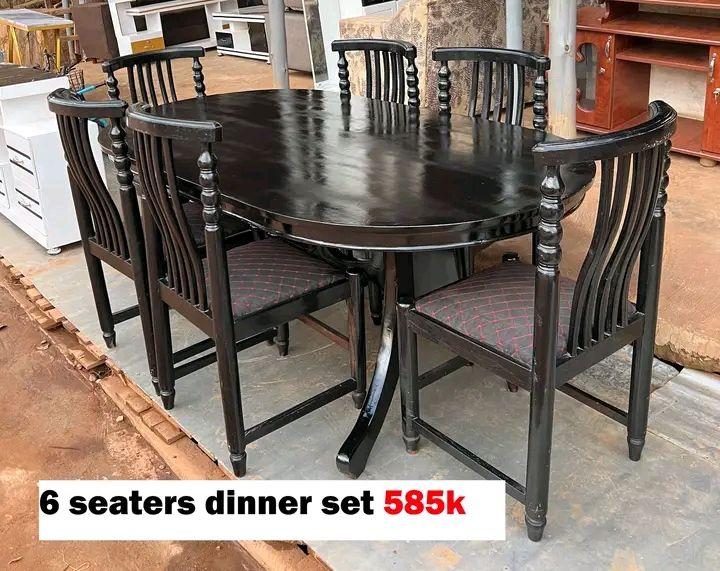 A picture of Dinner sets