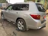 A picture of Toyota Highlander 2008 Model