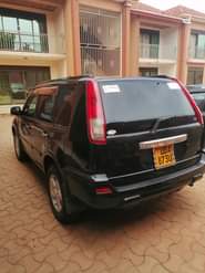 A picture of 13 5m needed call or whatsup me on 0704879737 0781549483
